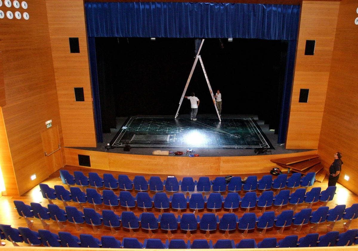 Teatre Arniches Alicante | El Teatre Arniches De Alicante Despide La ...